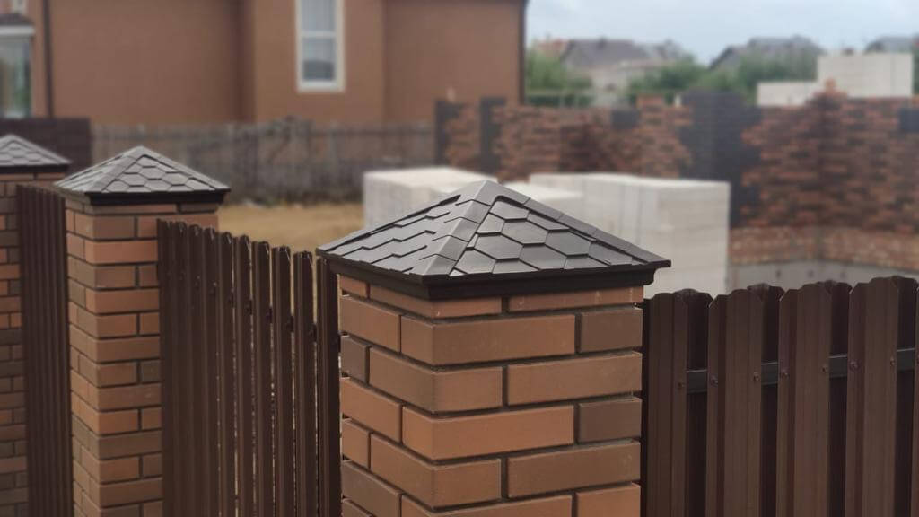 Колпак Zking Эверест Коричневый на столб 1.5х1.5 кирпича (390х390мм) в Минеральных водах фото