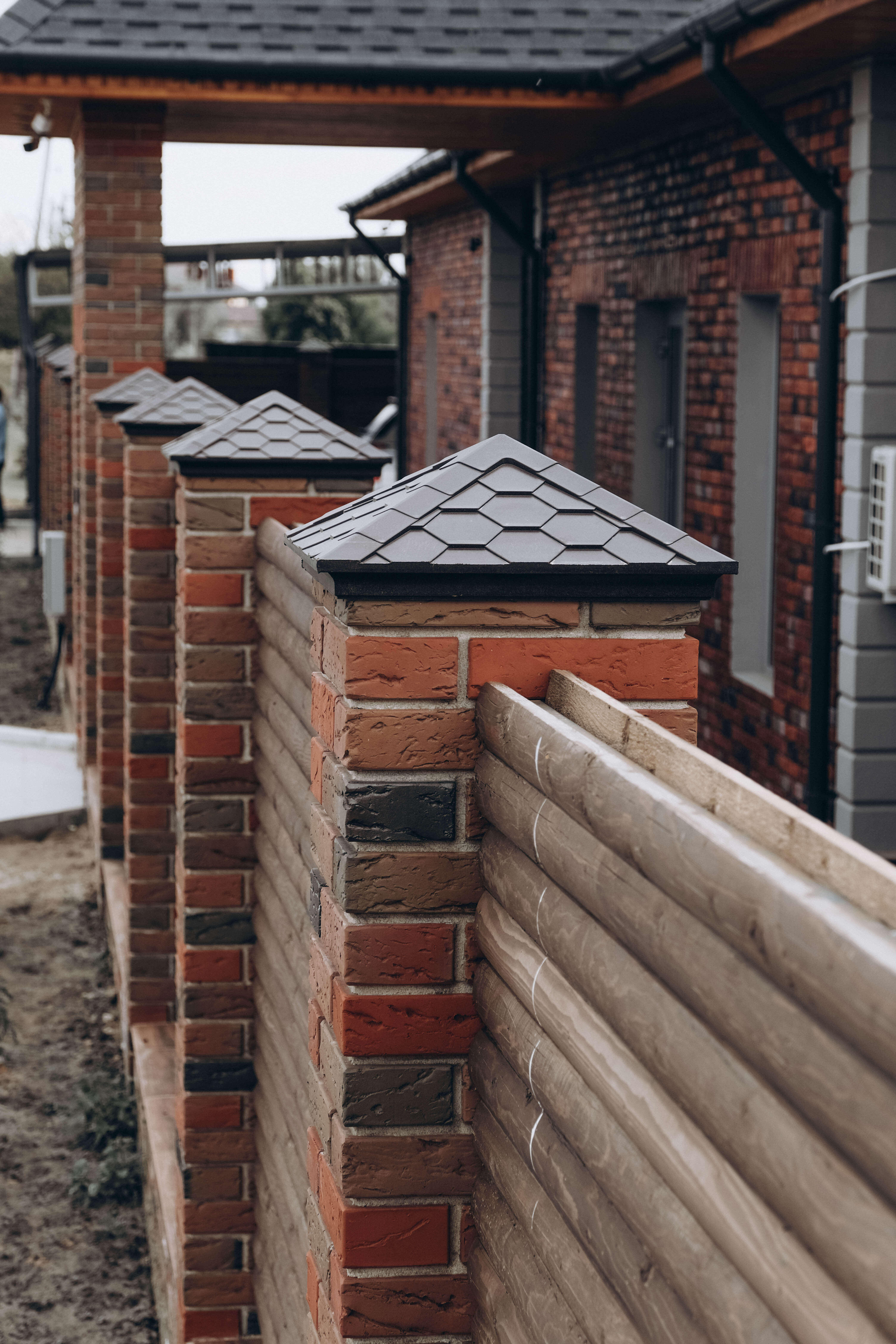 Колпак Zking Эверест Коричневый на столб 1.5х1.5 кирпича (390х390мм) в Минеральных водах фото